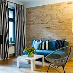 Beautiful Design Studio Apartment In Berlin